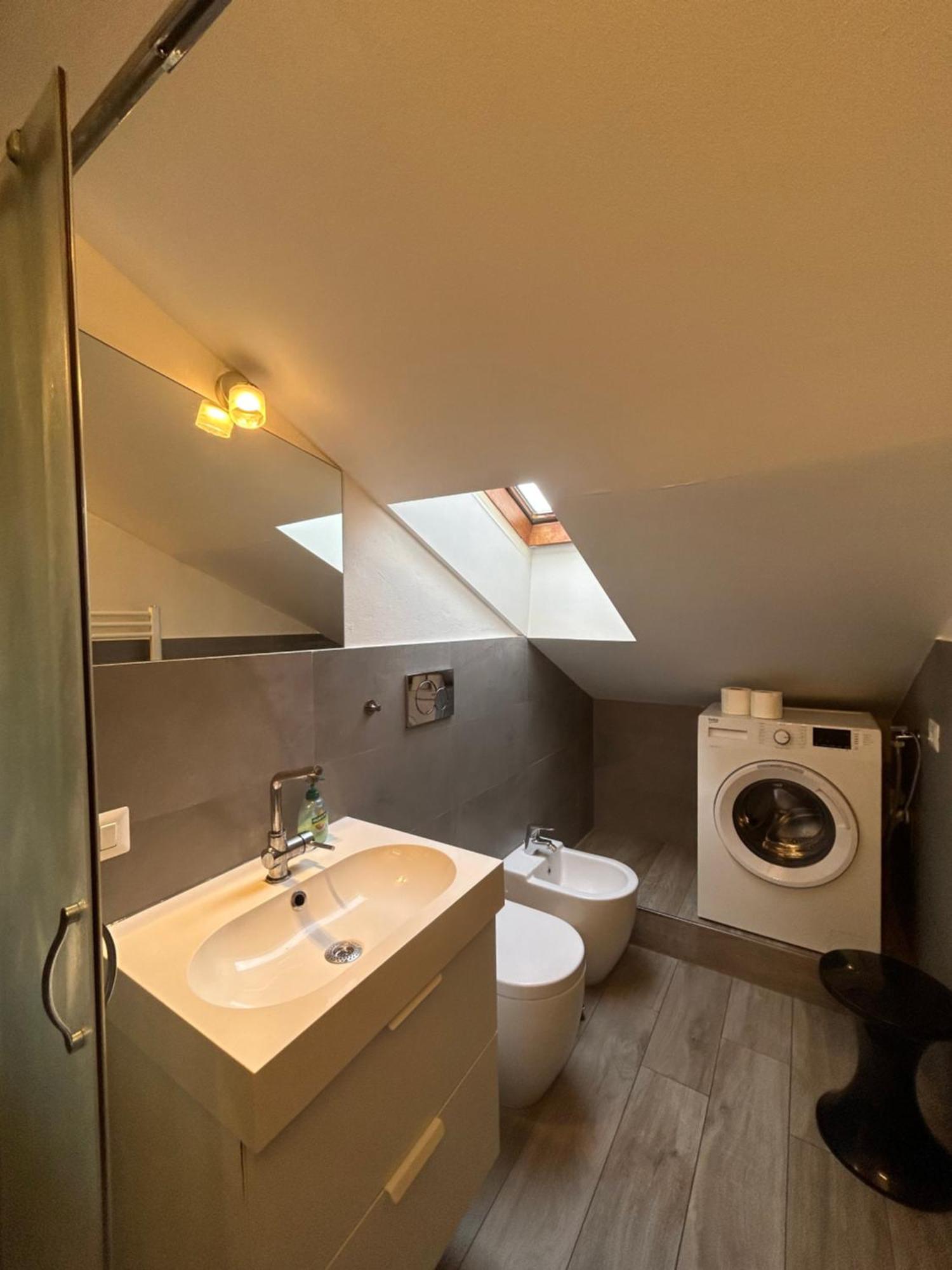 Mansarda Open Space Vicino Zona Isola Appartement